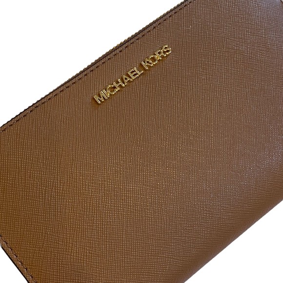 Michael Kors Jet Set Double Zip Brown Wallet NWT - Picture 3 of 13